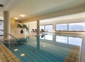 Indoor Pool Hotel Lechner Dorf Tirol Urlaub