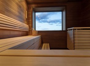 Finnische Panoramasauna Wellness Relax Sauna Saunagang Südtirol