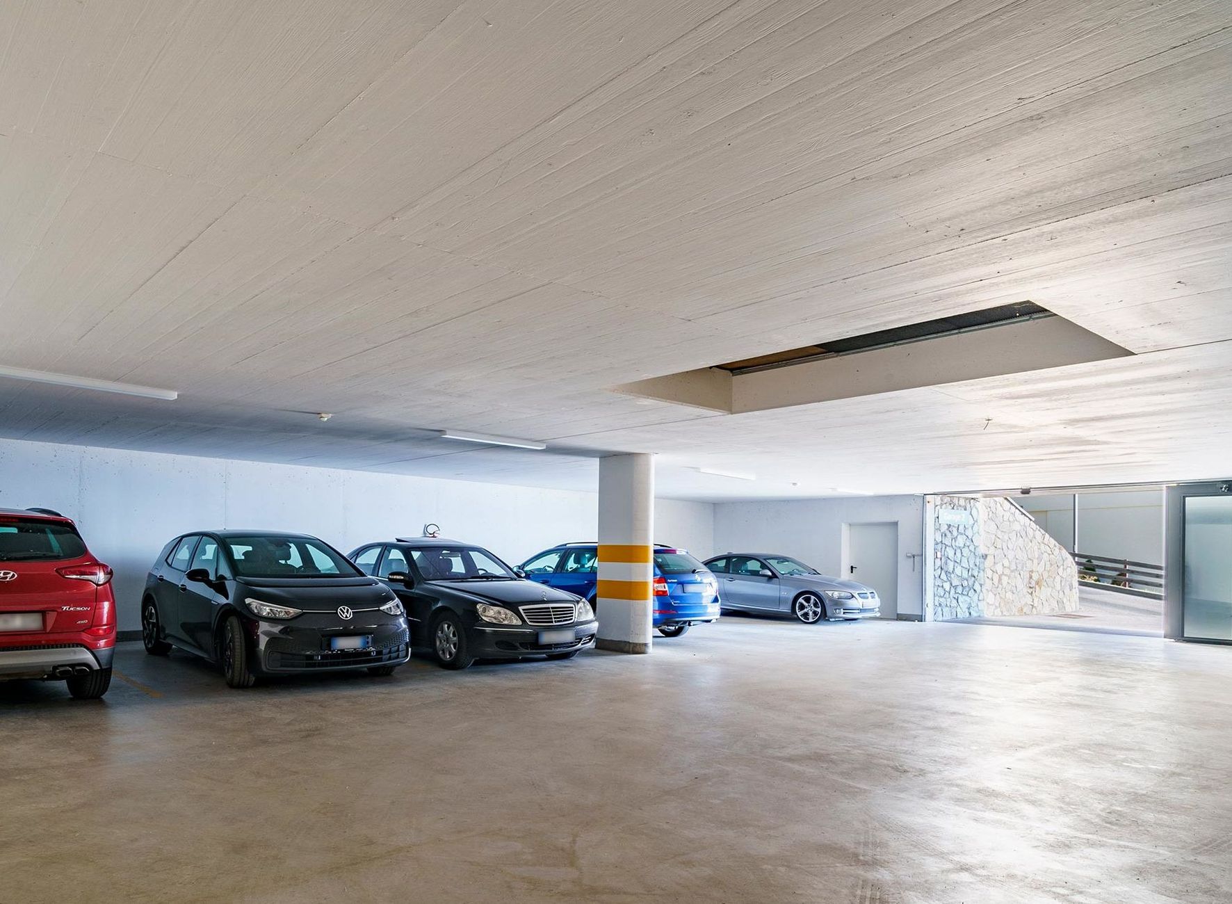 Underground parking lot car parking Hotel Lechner