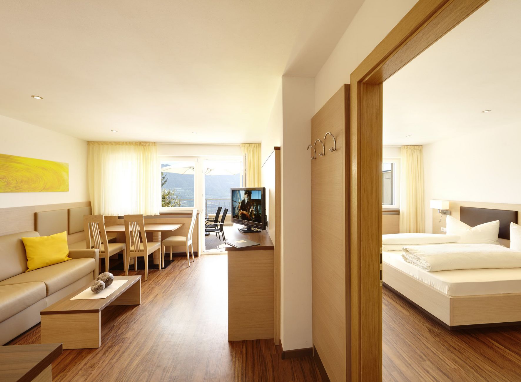 Living in the family-friendly vacation apartments in the Residence Lechner Residence Dorf Tirol Lechner Living Apartments Family Vacation