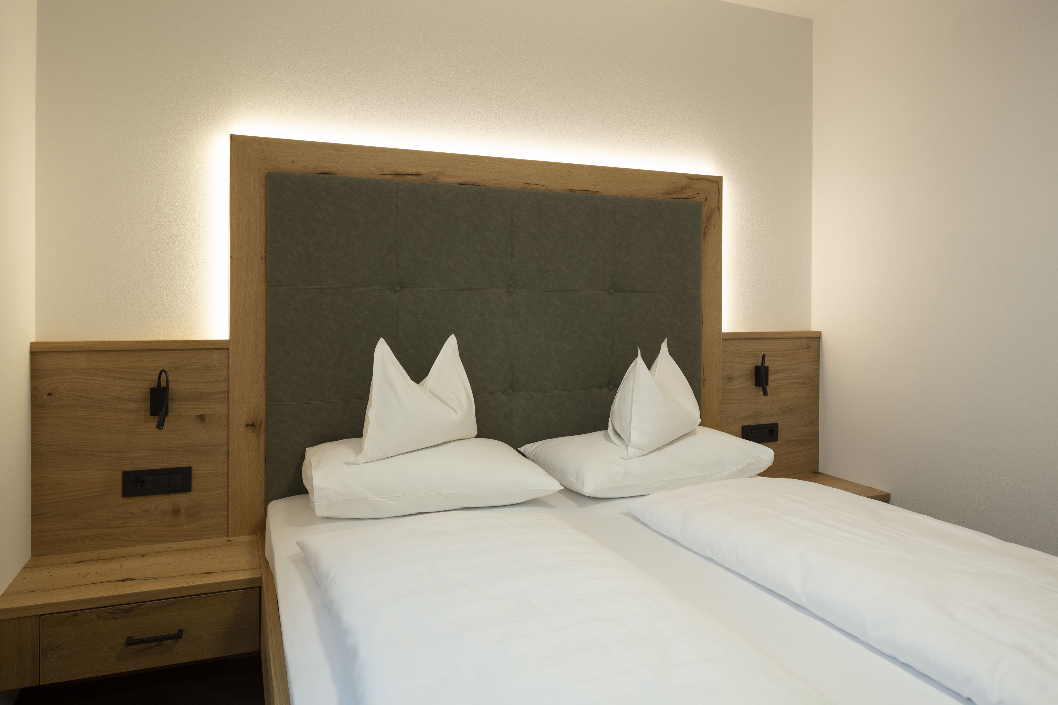 Wohnen Hotel Lechner Suite Doppelbett Schlafzimmer